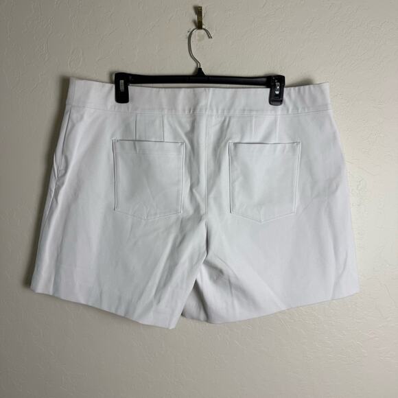 Spanx On-The-Go 6"" Shorts Classic White Short 2X NWT 20375R - Picture 5 of 16